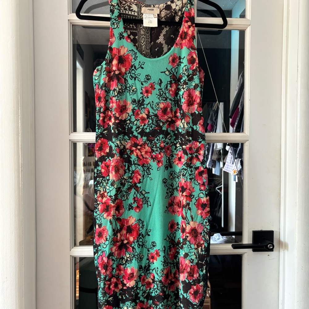 Fuzzi midi Floral Sleeveless Dress. Size L